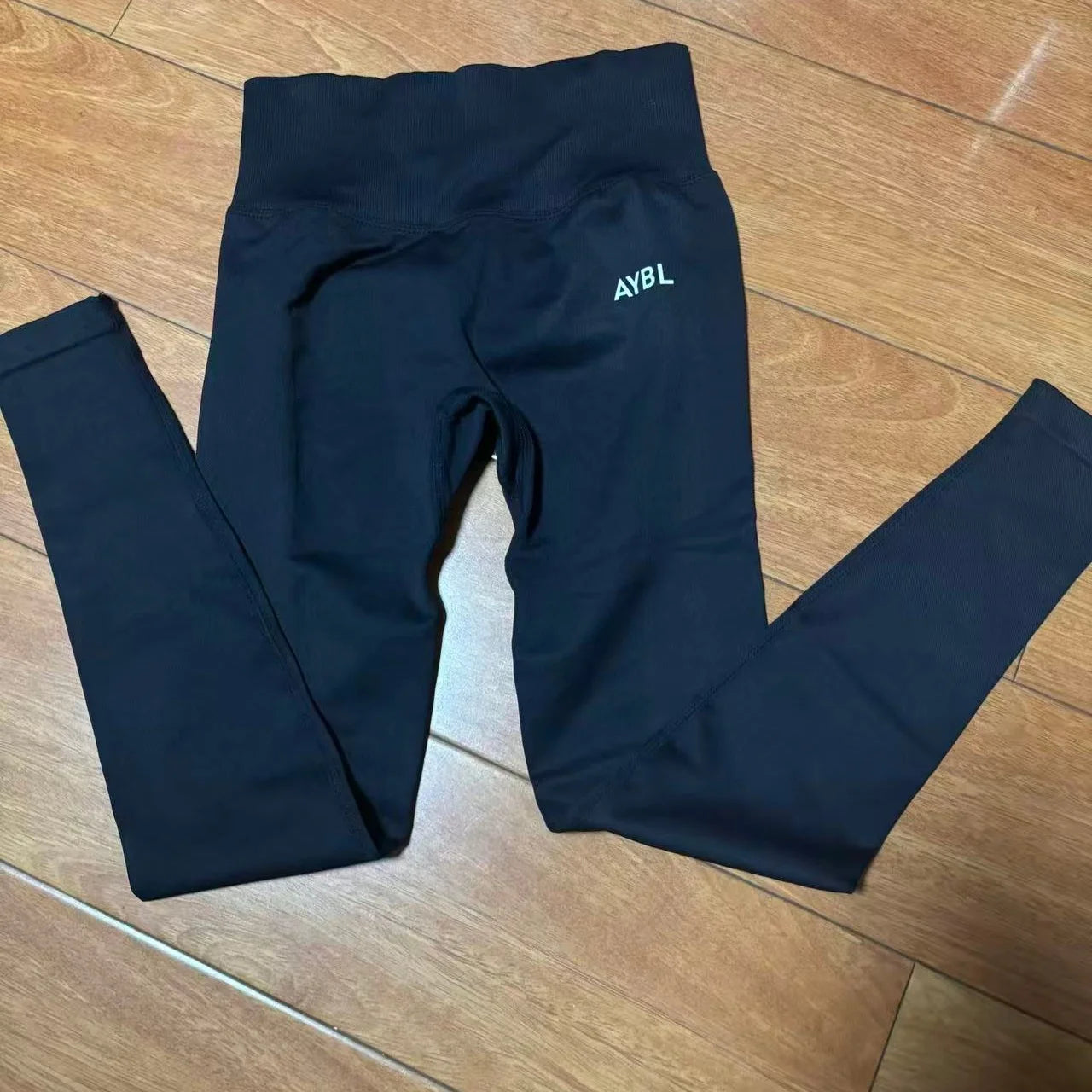 AuraSculpt™ Seamless Scrunch Butt Leggings